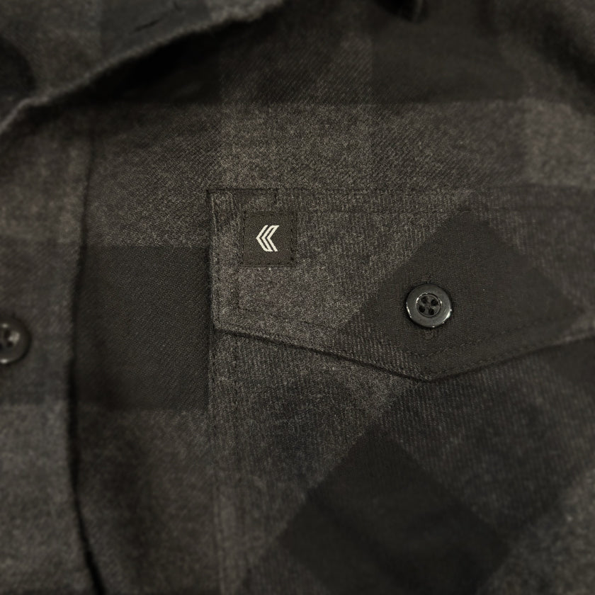 Flannel Black and charcoal pocket with emblem
